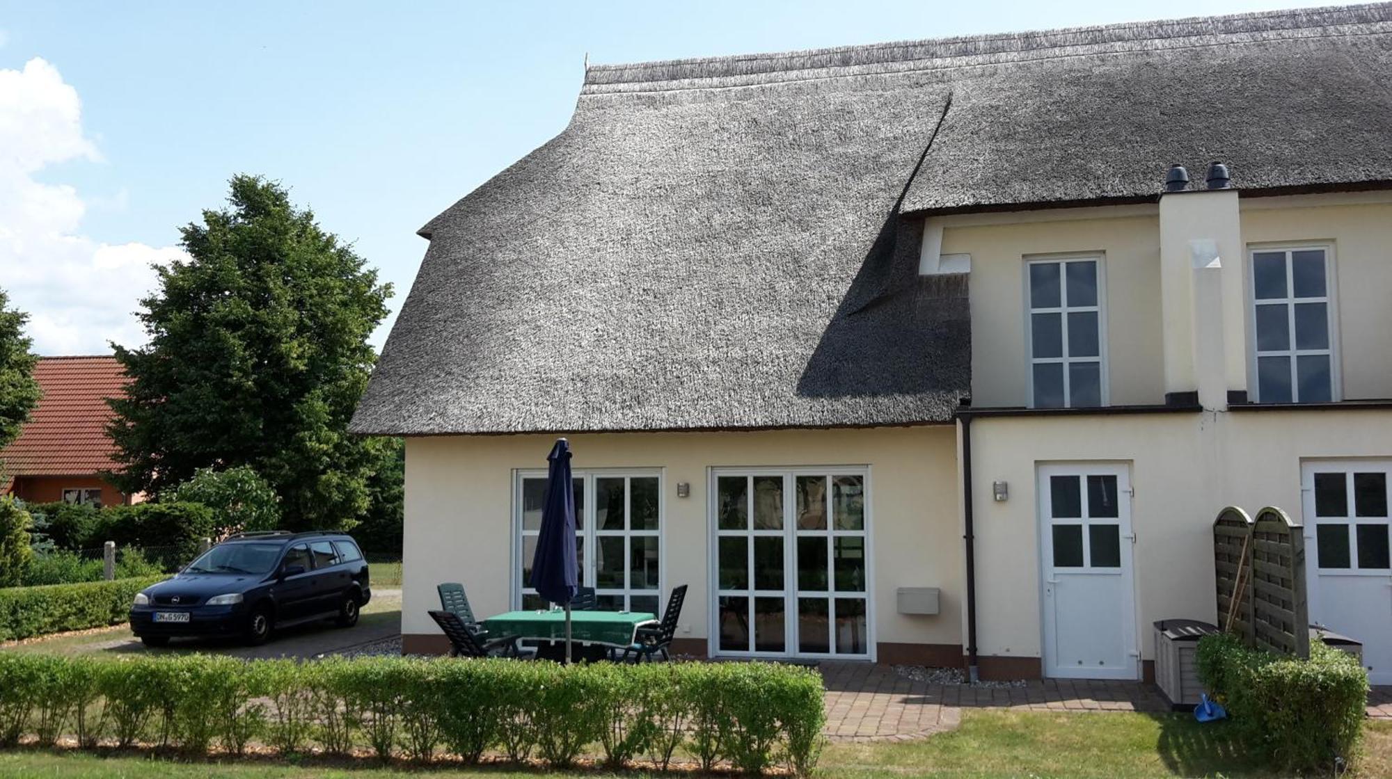 Haeuschen "Tante Waltraut" Villa Garz  Buitenkant foto